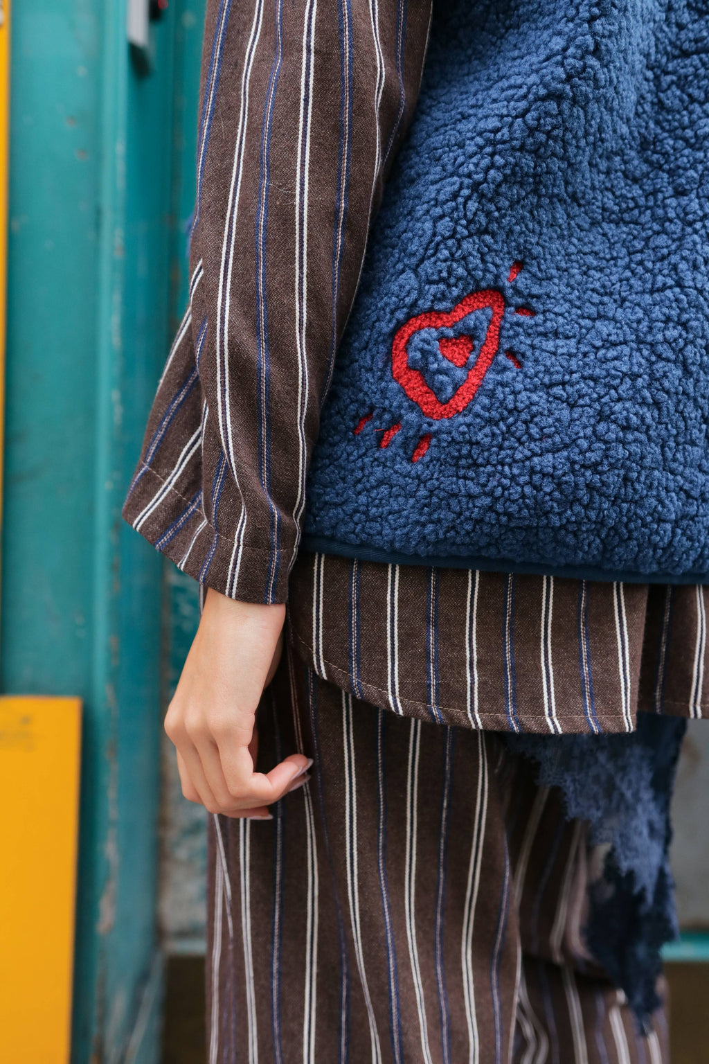 The Corner WESTE LOVE