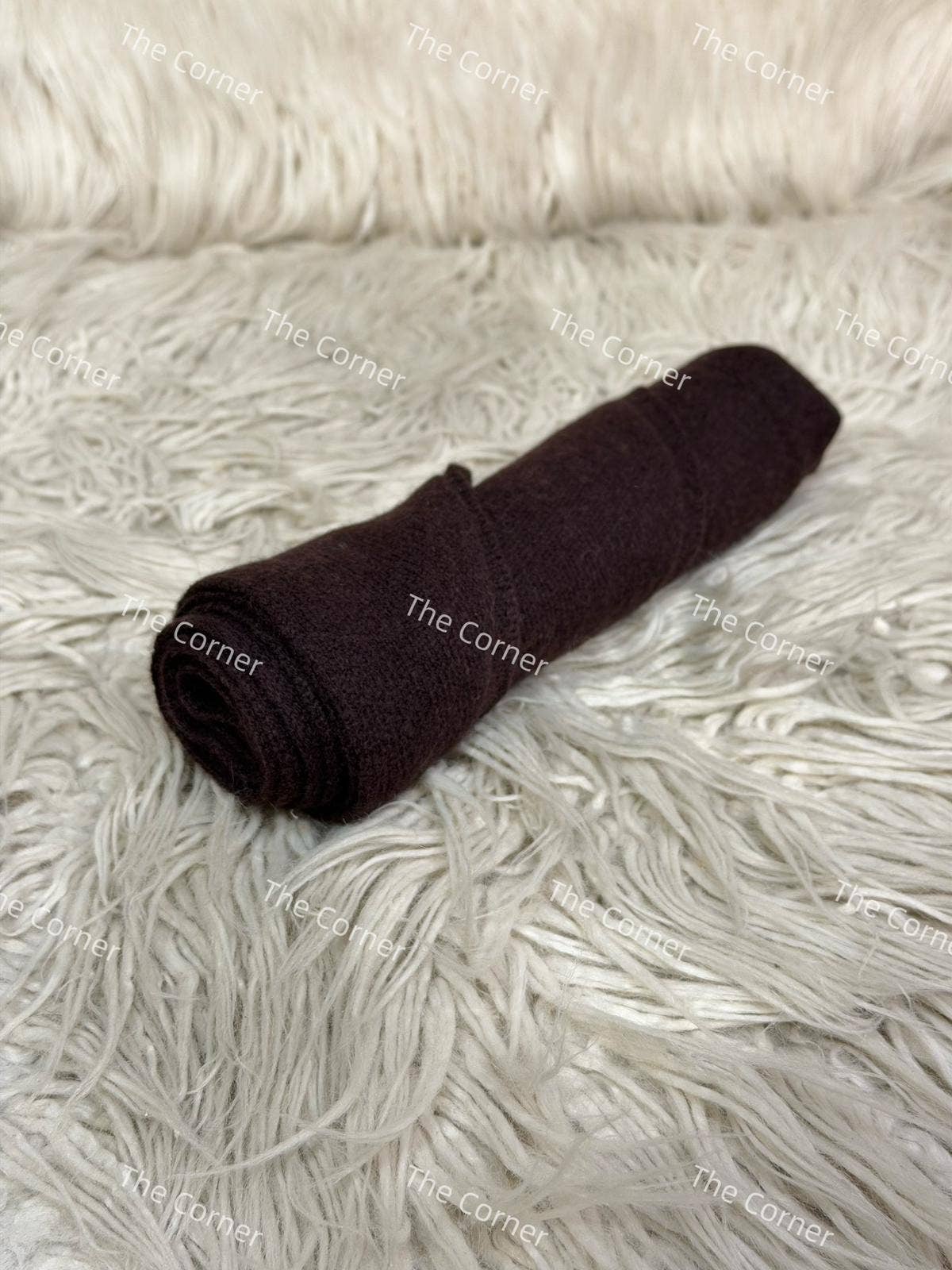 WOLLSCHAL The Corner