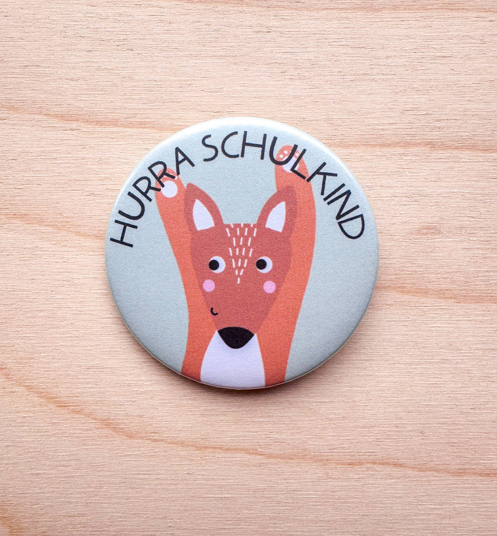 STUDIO SONNA Button Pin HURRA SCHULKIND