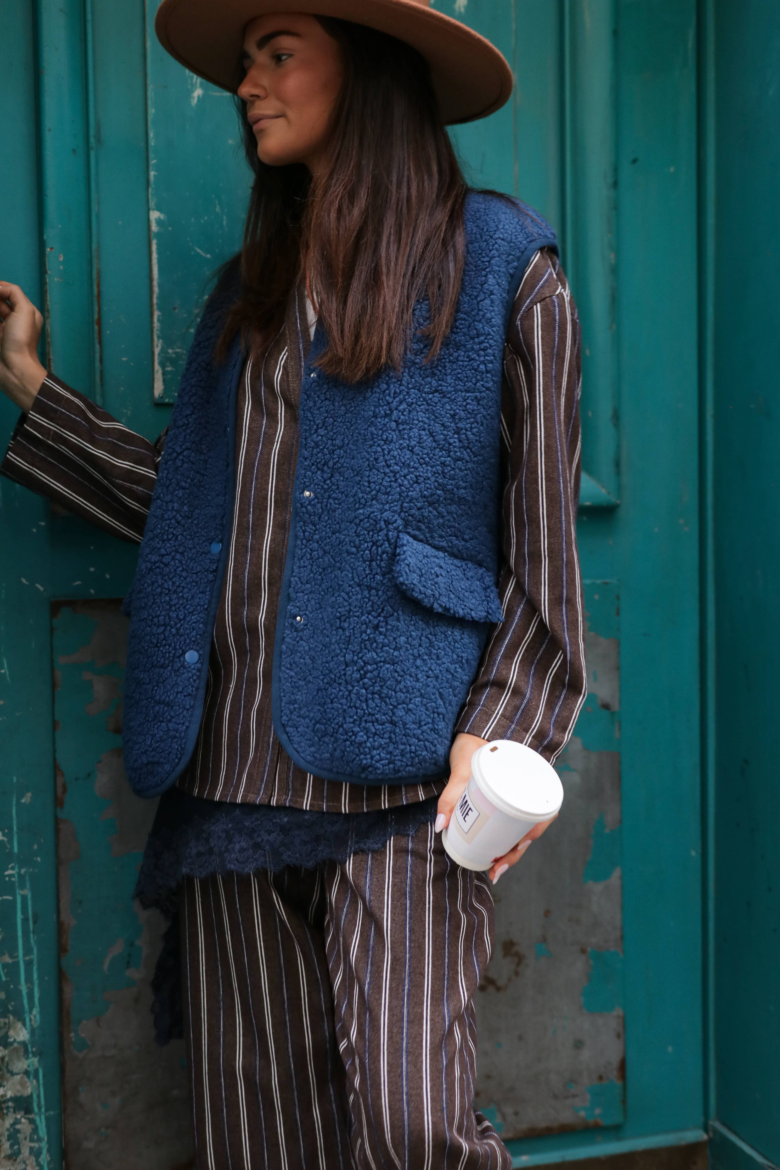 The Corner WESTE LOVE