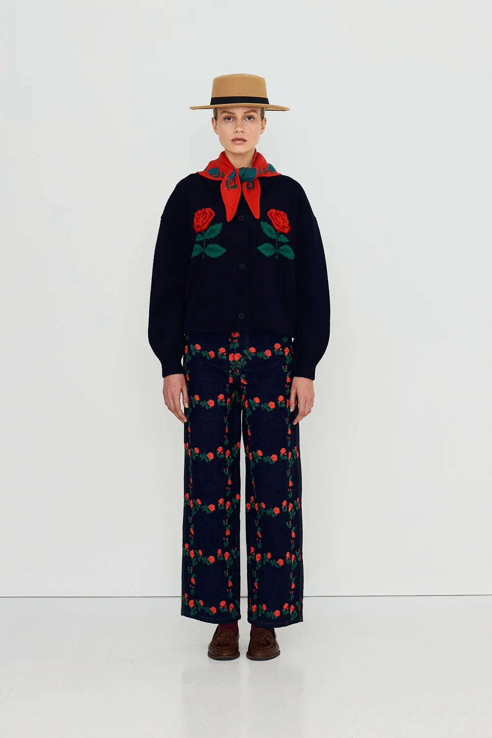 THE TINY BIG SISTER Cardigan Oversized ROSES