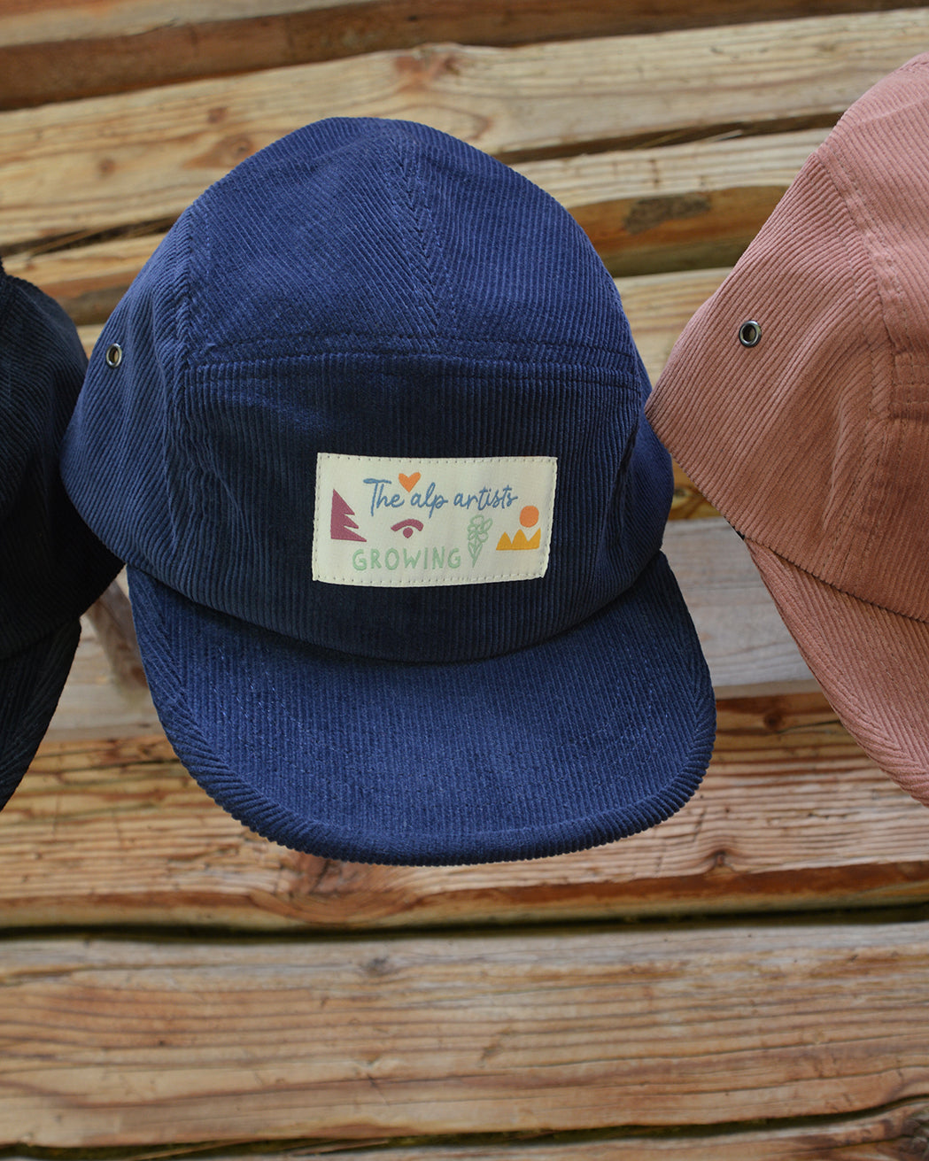 The alp artists CORD-CAPS – GROWING