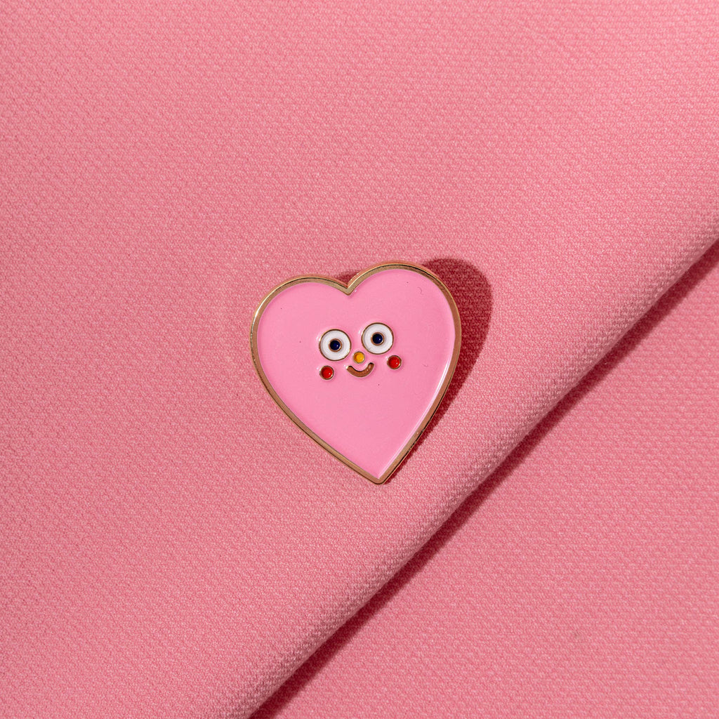 ANA SEIXAS Emaille-Pin HEART