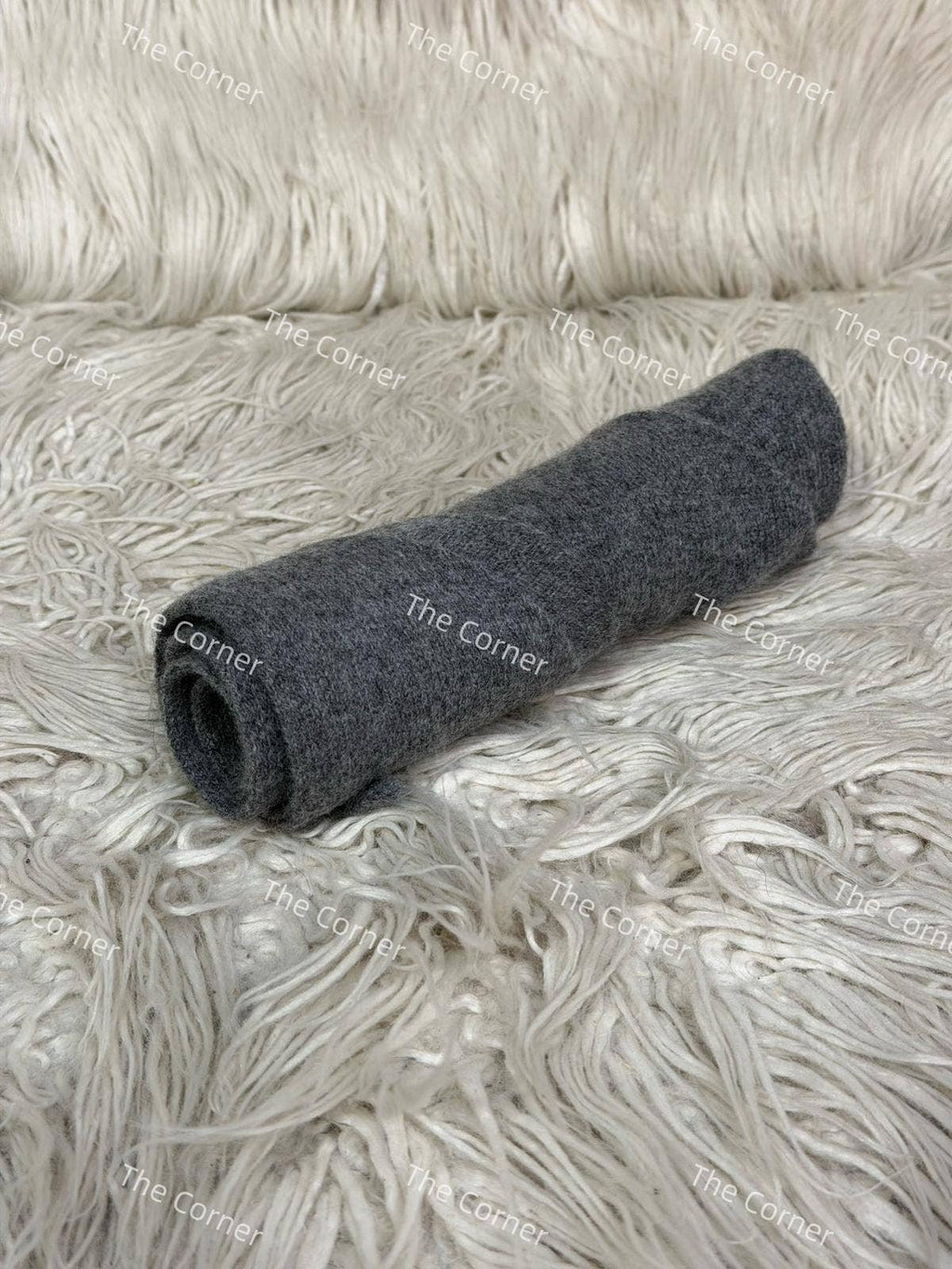 WOLLSCHAL The Corner