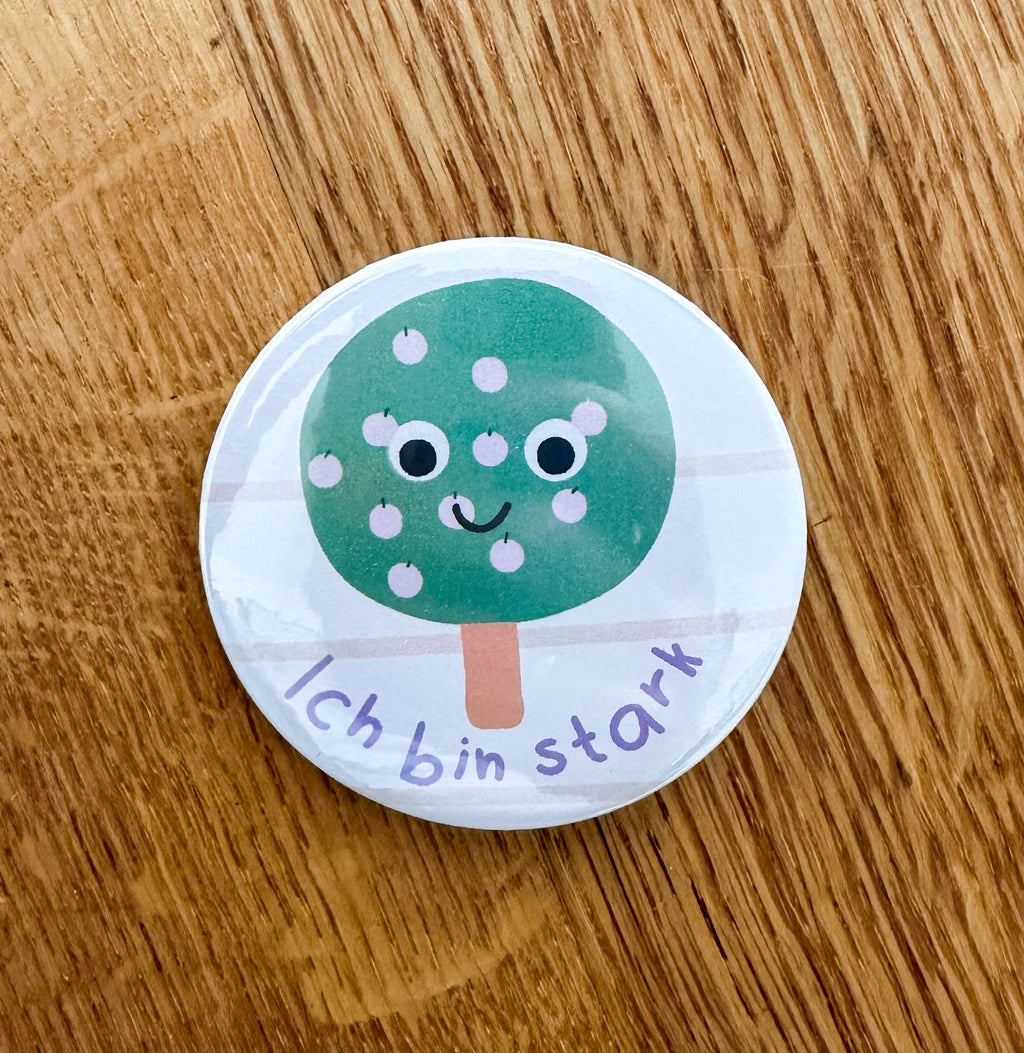STUDIO SONNA Button Pin ICH BIN STARK