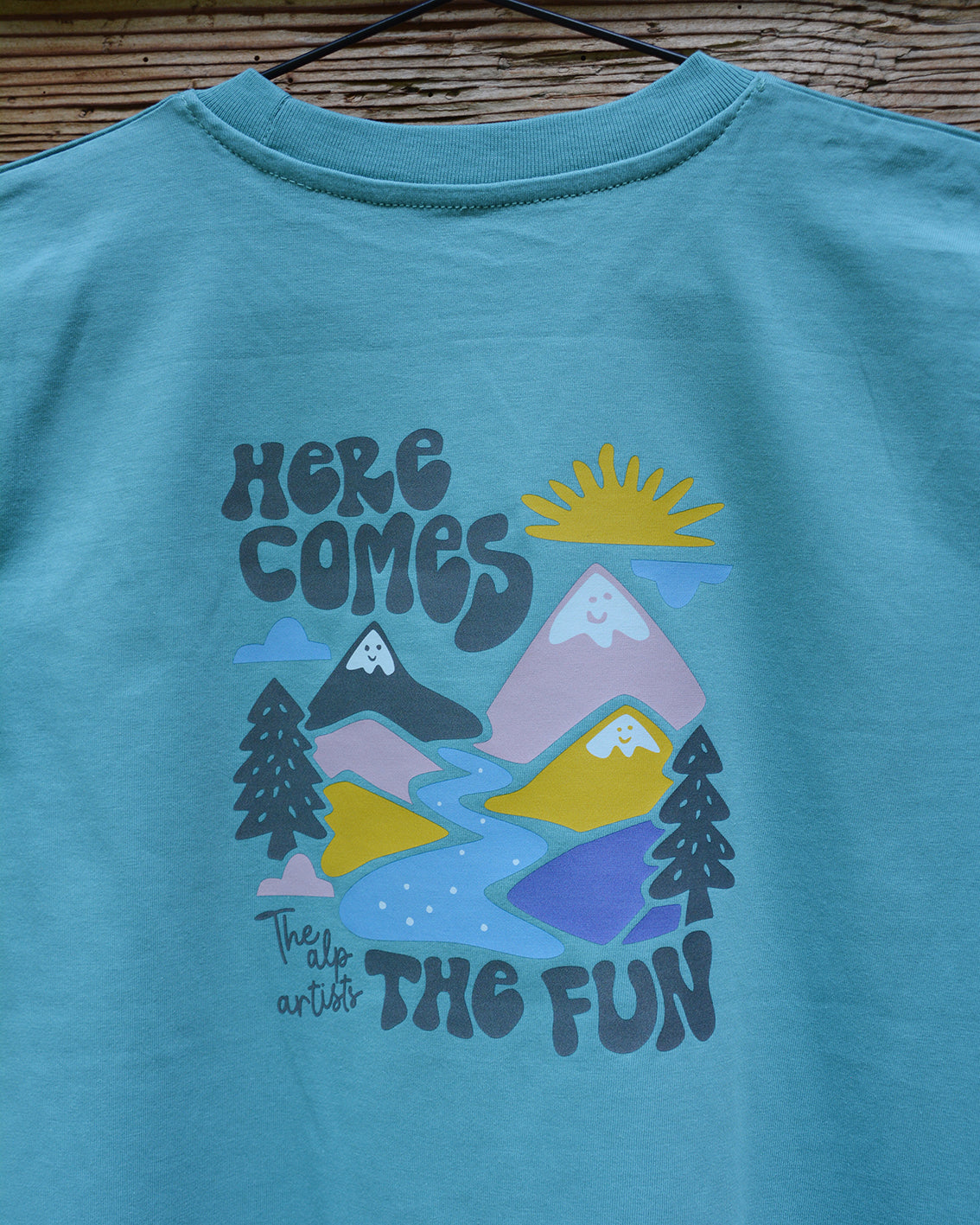 THE ALP ARTISTS, T-Shirt HERE COMES THE FUN, türkis, Kids