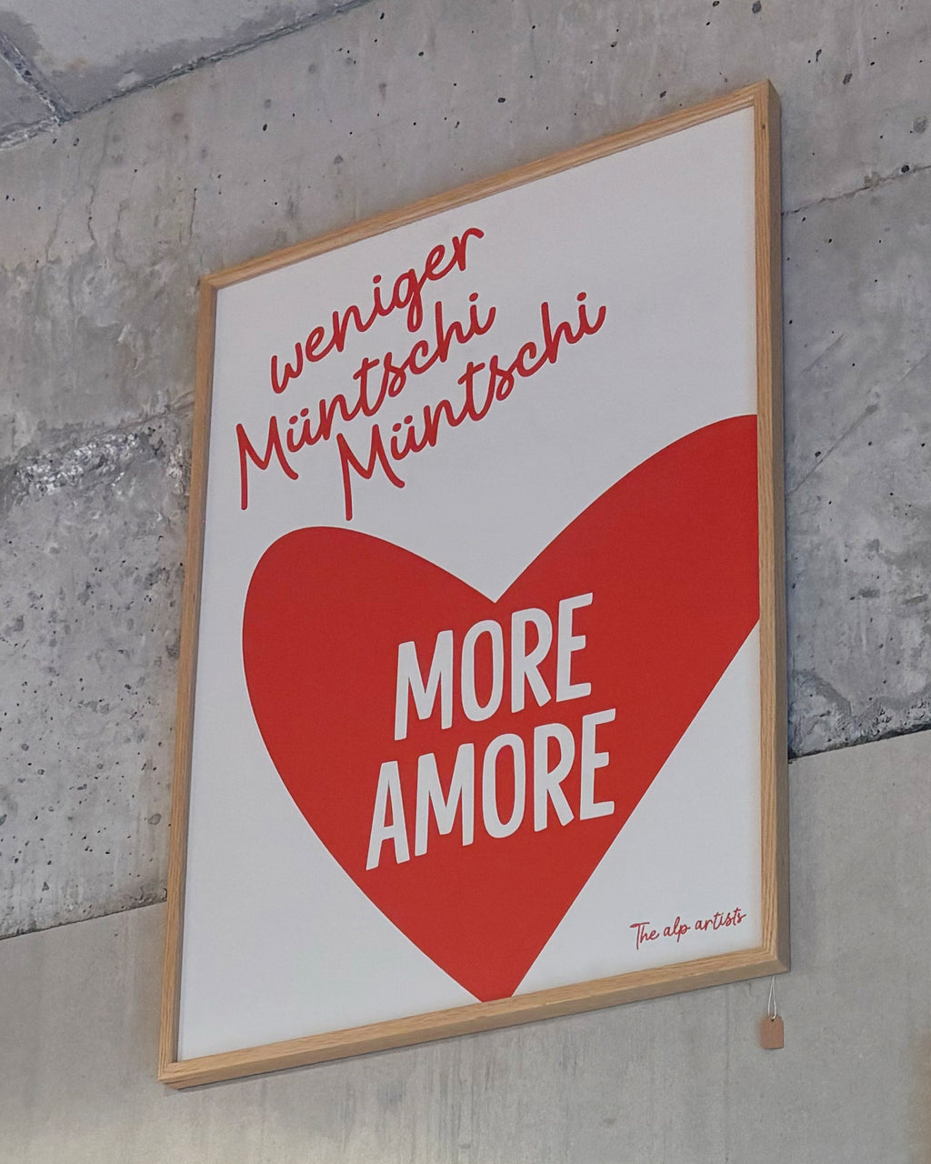 Bild MORE AMORE